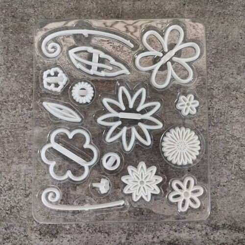 TPV® 15 Pieces Flower Patchwork Cutter