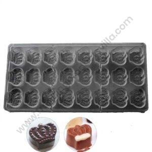 TPV® 24 Cavity King Crown Shape Polycarbonate Chocolate Mould; Chocolate