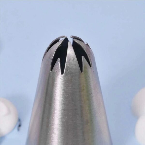 TPV® Small Nozzle No. 7221 Drop Flower Piping Nozzle - Image 2